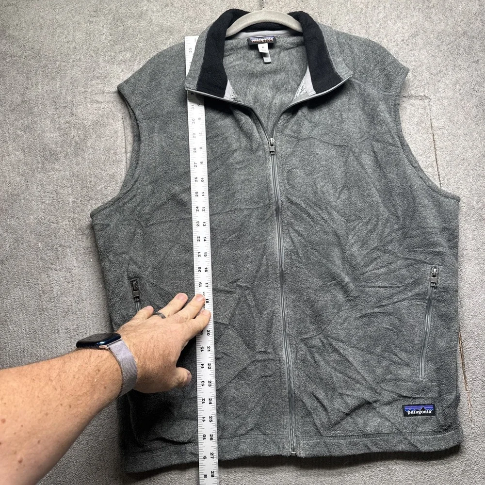 Patagonia Synchilla Men's Gray Fleece Vest XL Outdoor‎ Hiking Layer Classic